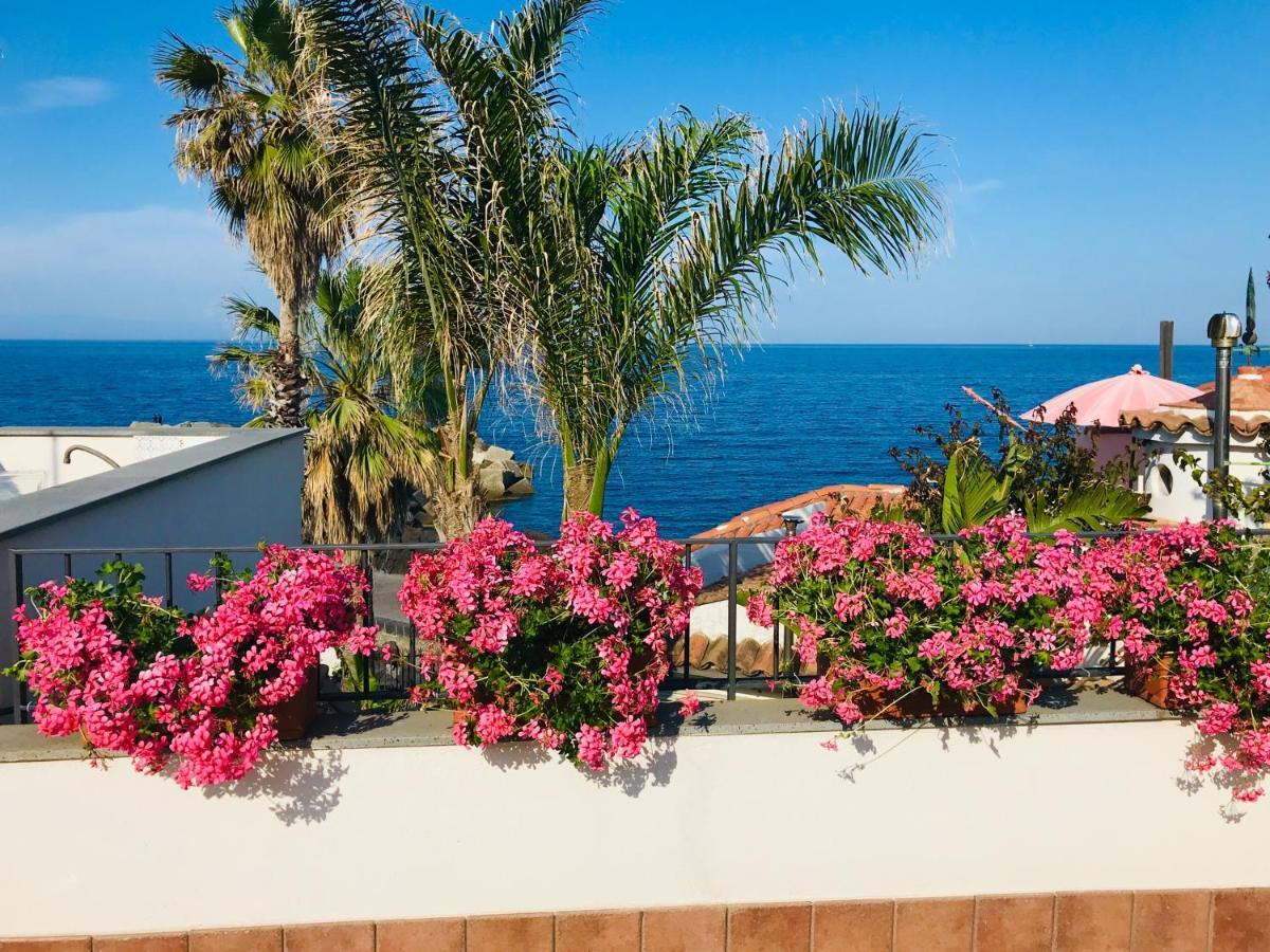 Blue54 - Pozzillo Sul Mare Fra L'Etna E Taormina Villa Exterior photo